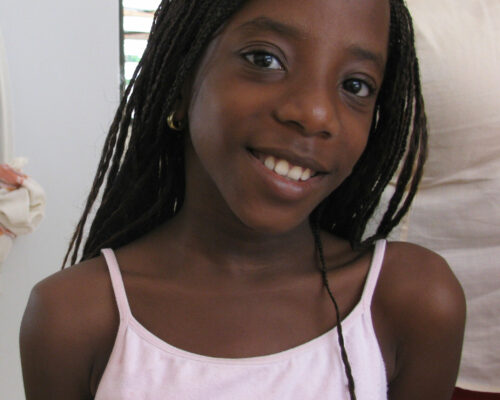 haiti girl cropped